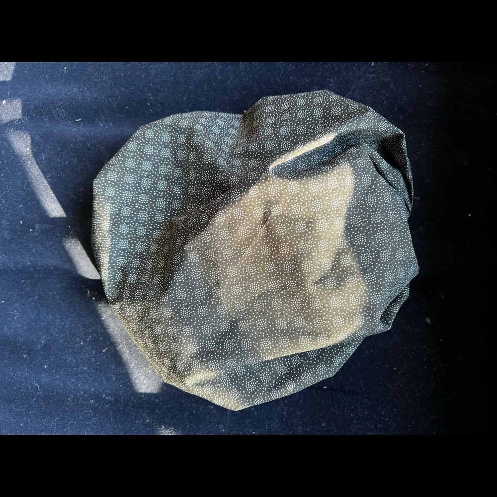 Shhhower Cap brand Purchased at Sephora never used! Very well constructed